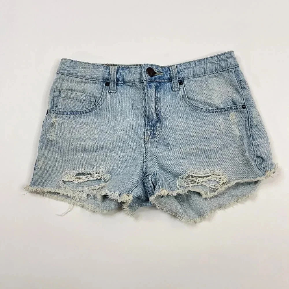 BDG Mid Rise Freja Shorts